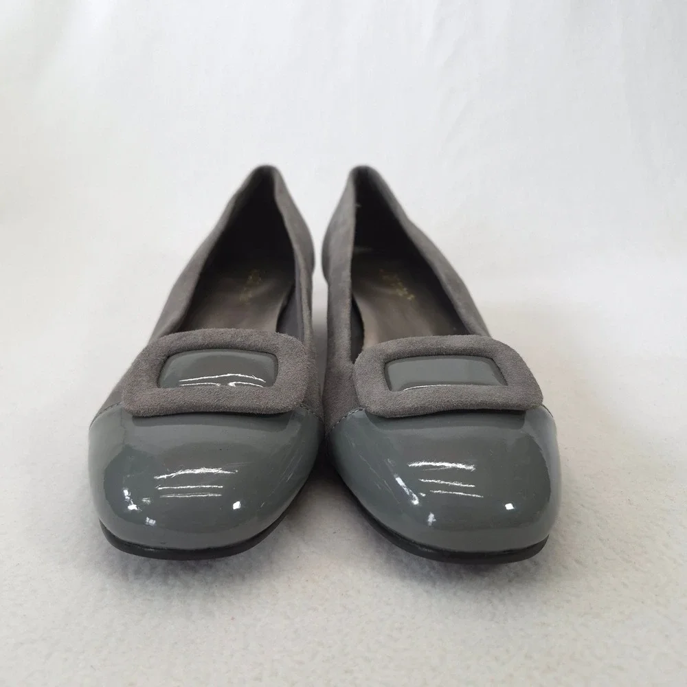 David Tate Gray Suede Low Block Heel Buckle Pumps Round Toe Shoes Size 9
